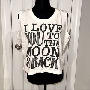 “I love you to the moon” tank